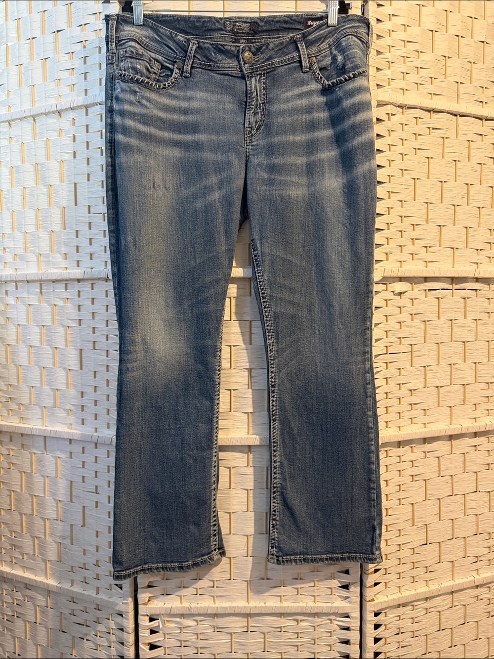 Silver Jeans women's blue flare waist jeans